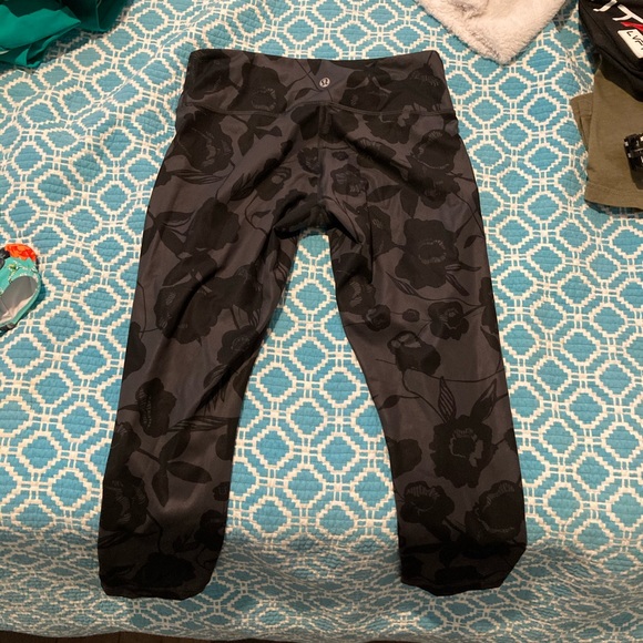 SOLD. Lululemon Crop Leggings - Picture 2 of 3